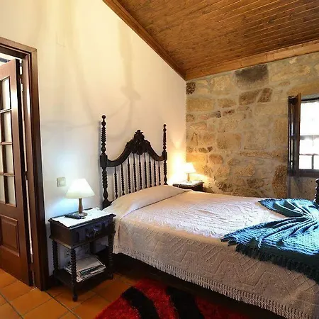 Casa Do Outeirinho- * Penedo (Viana do Castelo)