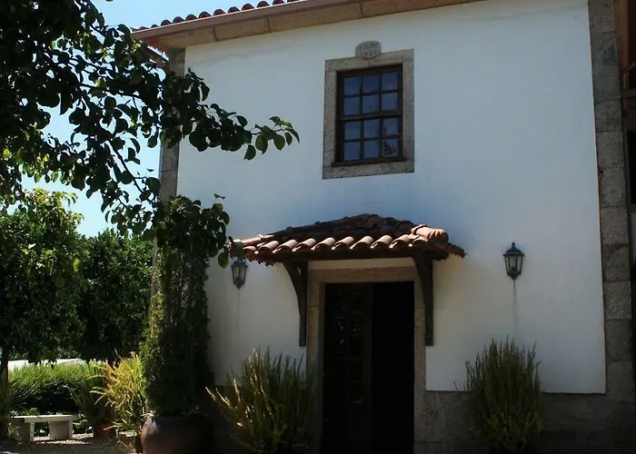 Casa Do Outeirinho- * Penedo