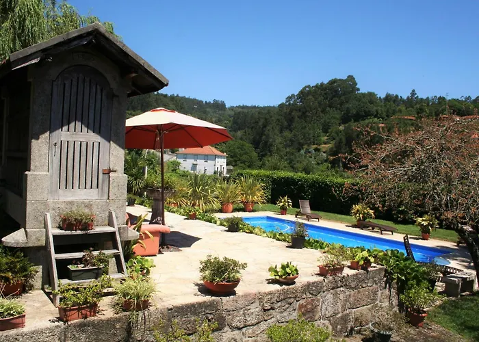 Casa Do Outeirinho- * Penedo