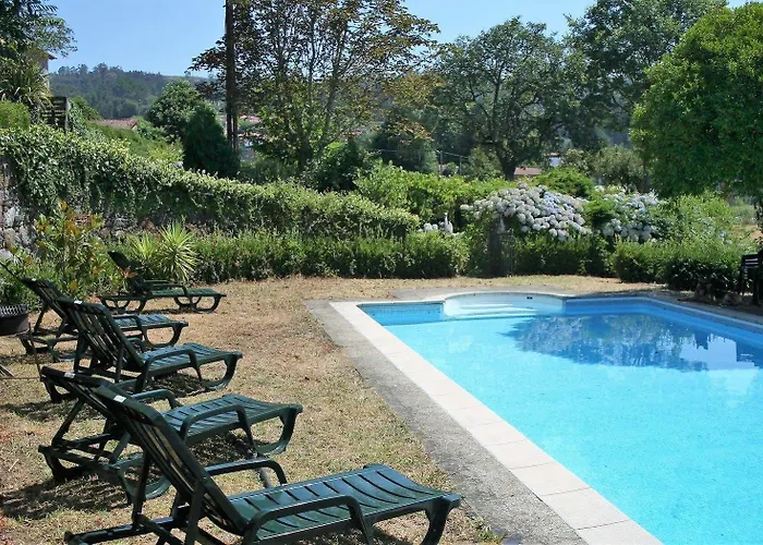 Casa Do Outeirinho- * Penedo