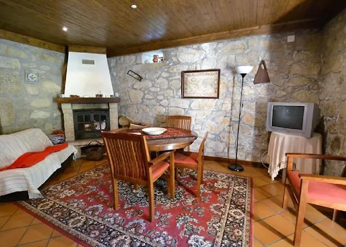 Casa Do Outeirinho- Penedo